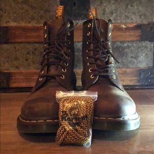 Dr. Martens 1460 Brown Mens Size 11